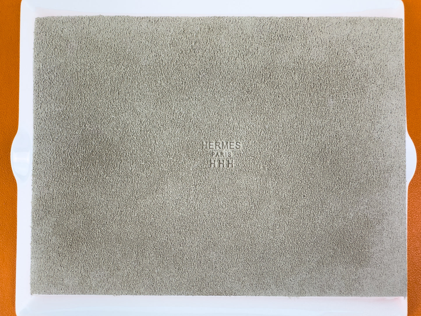 Hermès Paris Cheval d’Orient (Horse of the Orient) Porcelain Ashtray, New in Box