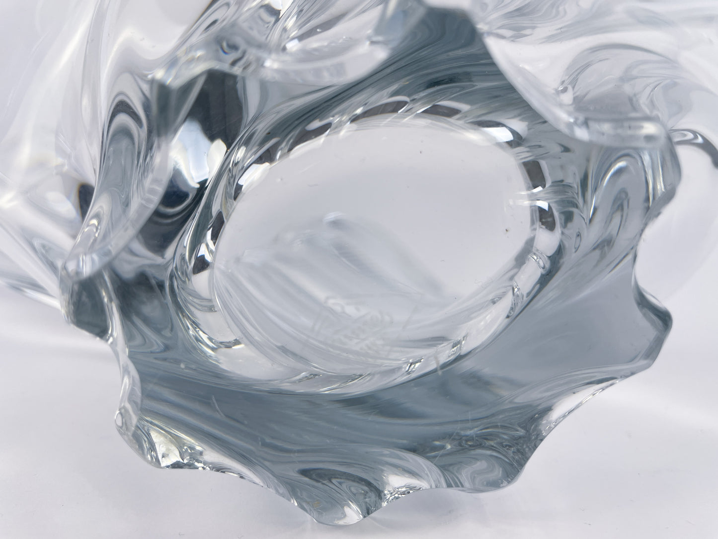 Art Vannes France Large Sculptural Crystal Centerpiece Bowl, 1970s