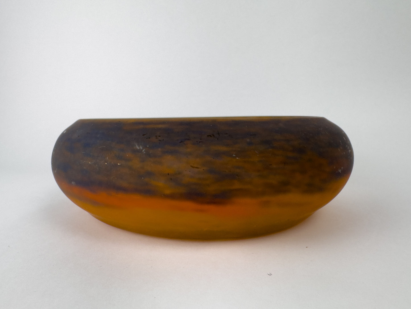 Muller Frères Lunéville Art Deco Mottled Glass Vide-Poche Bowl, France