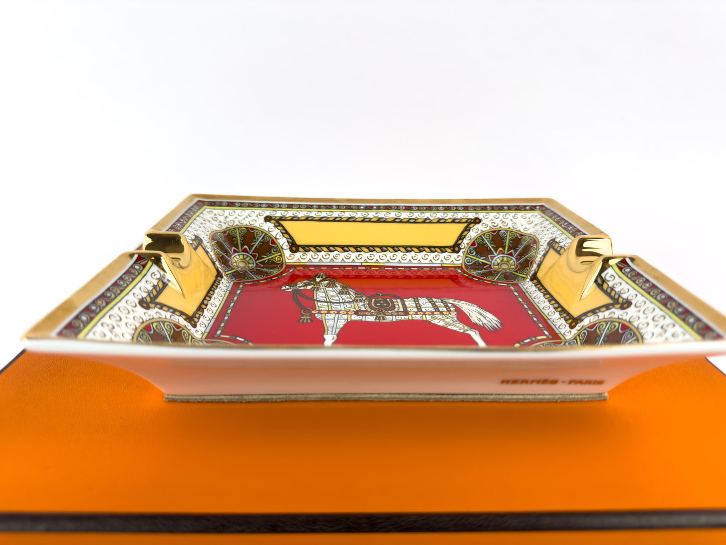 Hermès Paris Cheval d’Orient (Horse of the Orient) Porcelain Ashtray, New in Box
