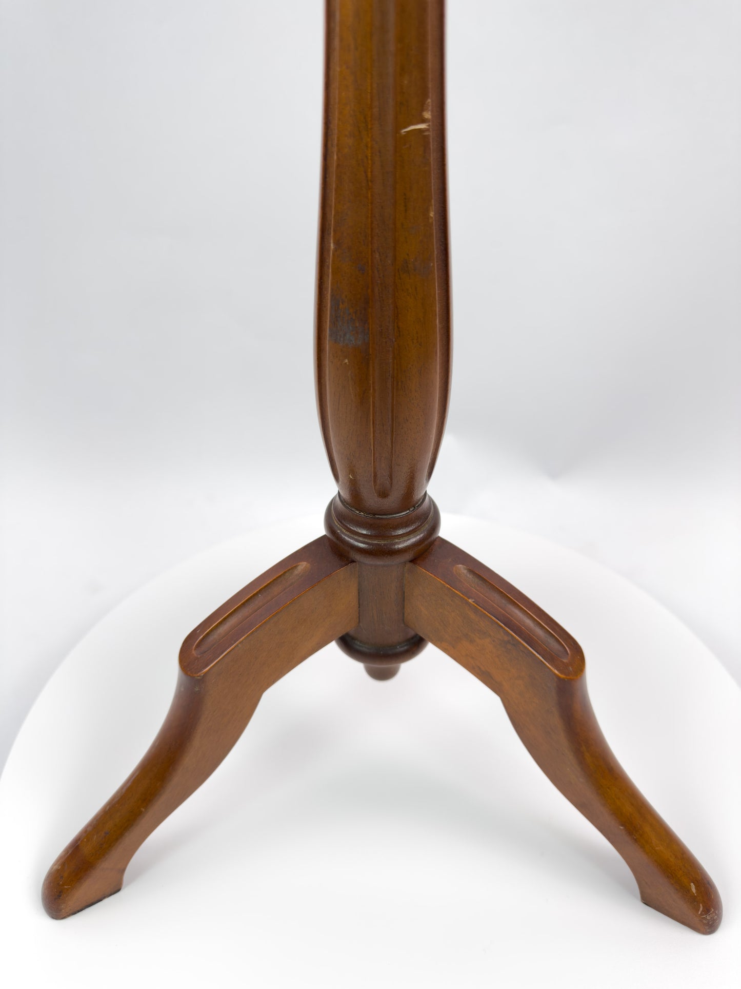 Vintage French Gueridon Side Table with Carrara Marble Top and Brass Gallery